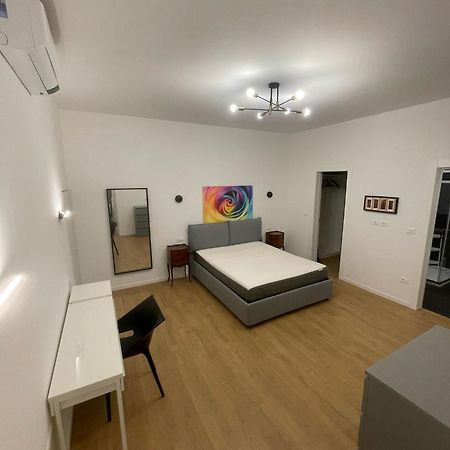 Trieste Centrale Luxury Apartament In Stile Moderno Exterior foto