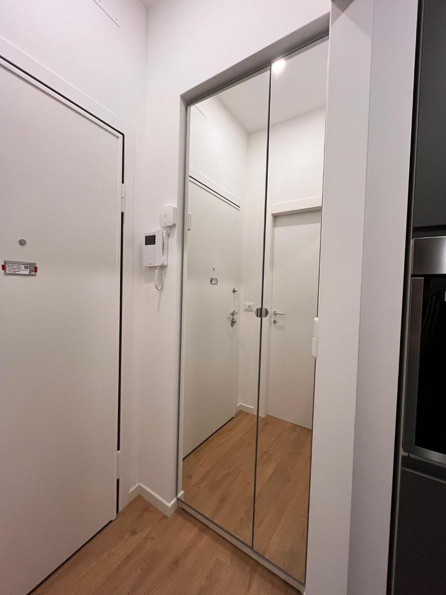Trieste Centrale Luxury Apartament In Stile Moderno Exterior foto