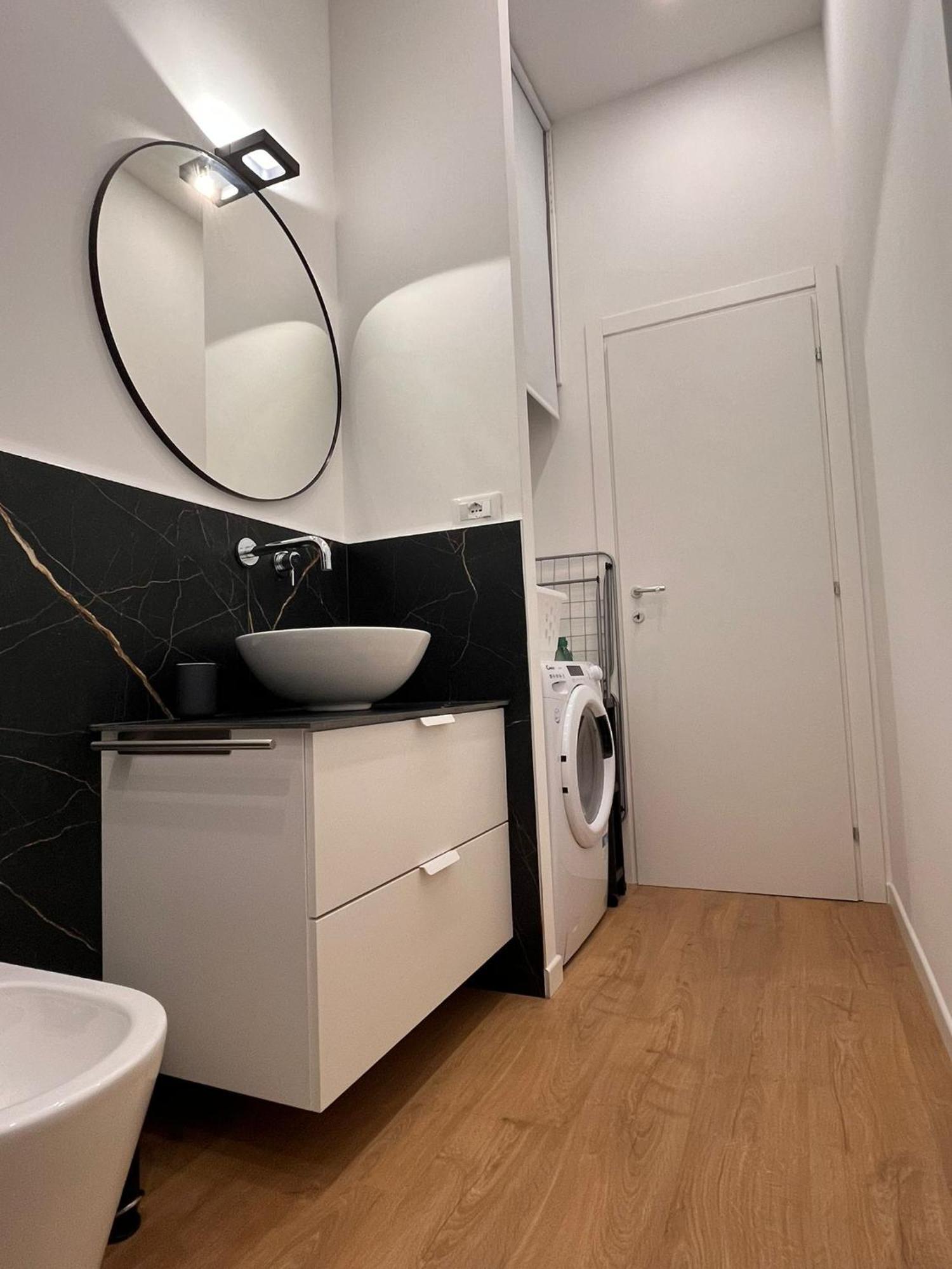 Trieste Centrale Luxury Apartament In Stile Moderno Exterior foto
